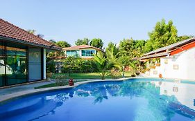 Tina'S Living Paradise - Guesthouses With Private Pool